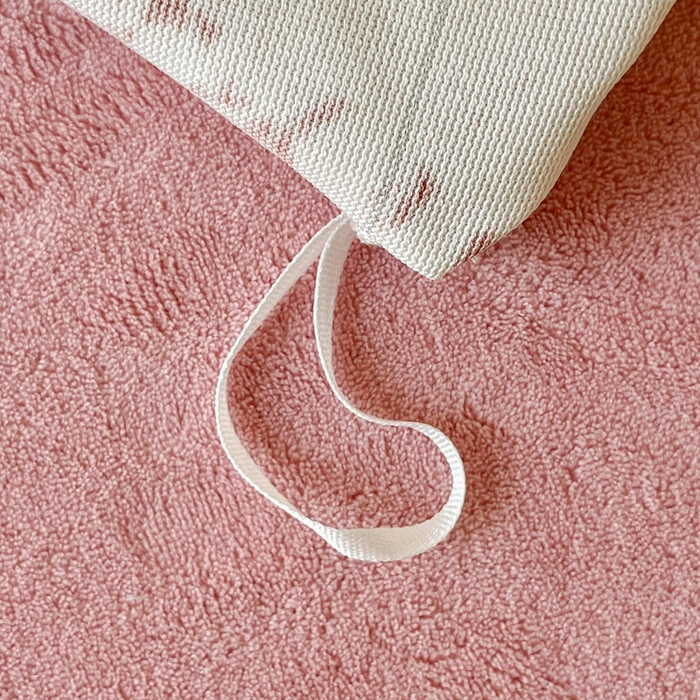91家纺网 家纺一手货源 找家纺 梦纤绒 2025新款亲肤舒适兔毛印花牛奶绒保暖四件套一美拉德系 粉色树枝