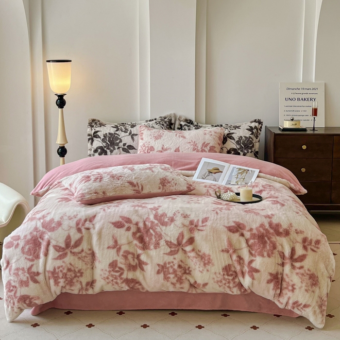 梦纤绒 2025新款亲肤舒适兔毛印花牛奶绒保暖四件套一美拉德系 粉色树枝