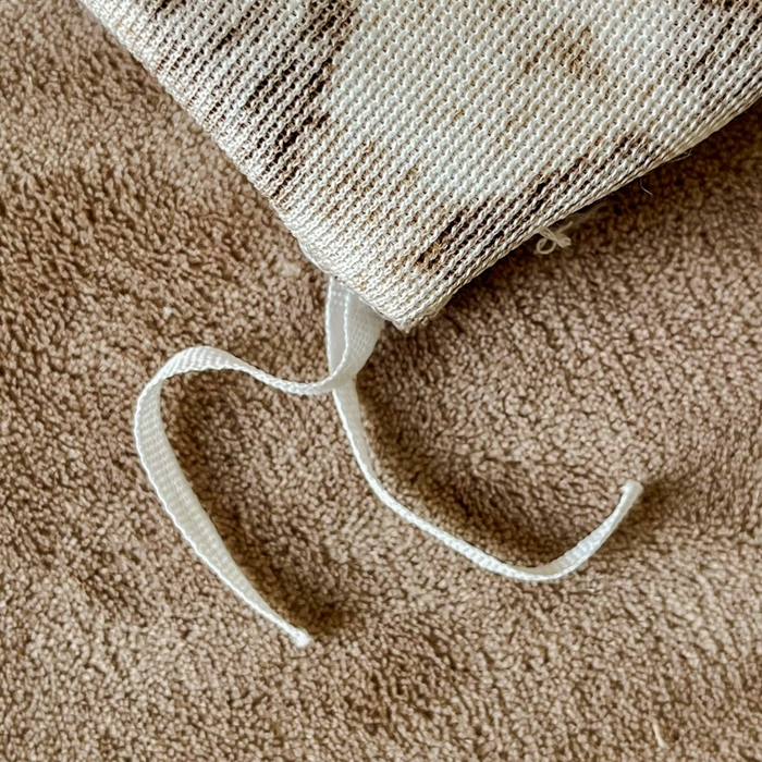 91家纺网 家纺一手货源 找家纺 梦纤绒 2025新款亲肤舒适兔毛印花牛奶绒保暖四件套一美拉德系 咖啡豹圈