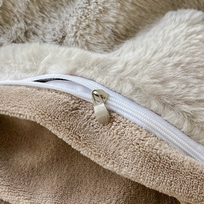 91家纺网 家纺一手货源 找家纺 梦纤绒 2025新款亲肤舒适兔毛印花牛奶绒保暖四件套一美拉德系 灰棕花