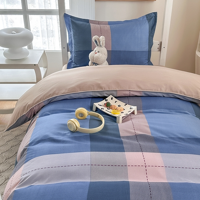 91家纺网 家纺一手货源 找家纺 南通菲度家纺 2025新款高克重芦荟棉四件套-宿舍 都市英伦