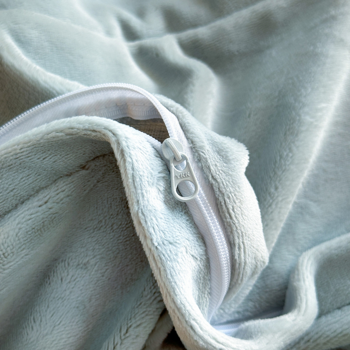 91家纺网 家纺一手货源 找家纺 恋绒家纺 2025新款加厚A面兔毛B面牛奶绒四件套 兔毛-湖水蓝