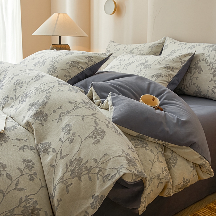 91家纺网 家纺一手货源 找家纺 （总）莱茵家居 2025新款全棉三层纱厚织提花磨毛四件套