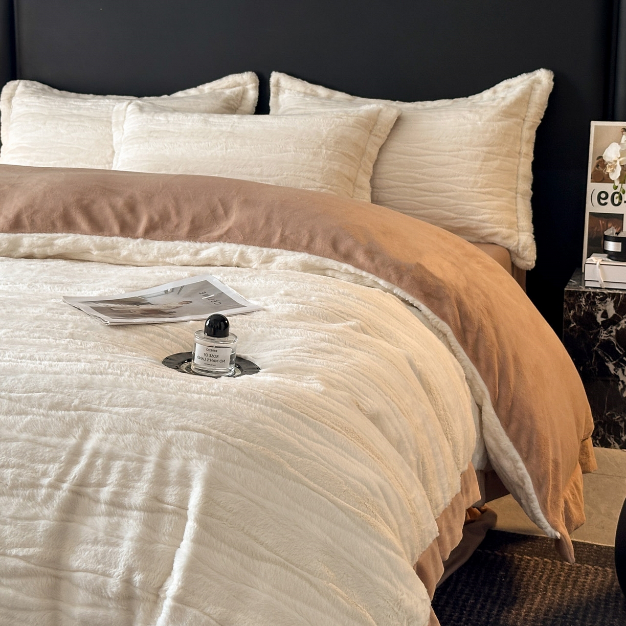 91家纺网 家纺一手货源 找家纺 恋绒家纺 2025新款加厚A面兔毛B面牛奶绒四件套 兔毛-米杏