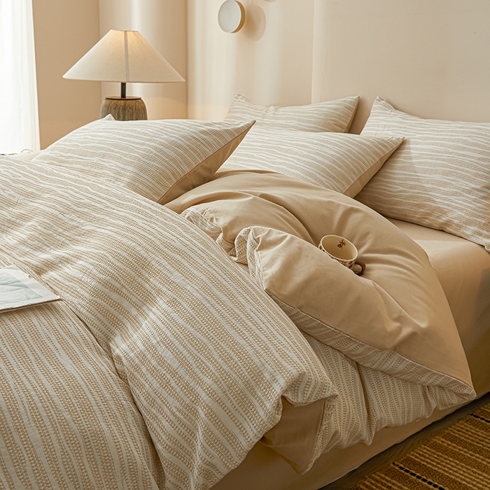 91家纺网 家纺一手货源 找家纺 （总）莱茵家居 2025新款全棉三层纱厚织提花磨毛四件套