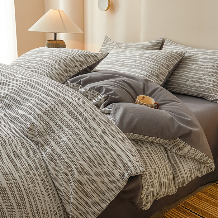 91家纺网 家纺一手货源 找家纺 （总）莱茵家居 2025新款全棉三层纱厚织提花磨毛四件套