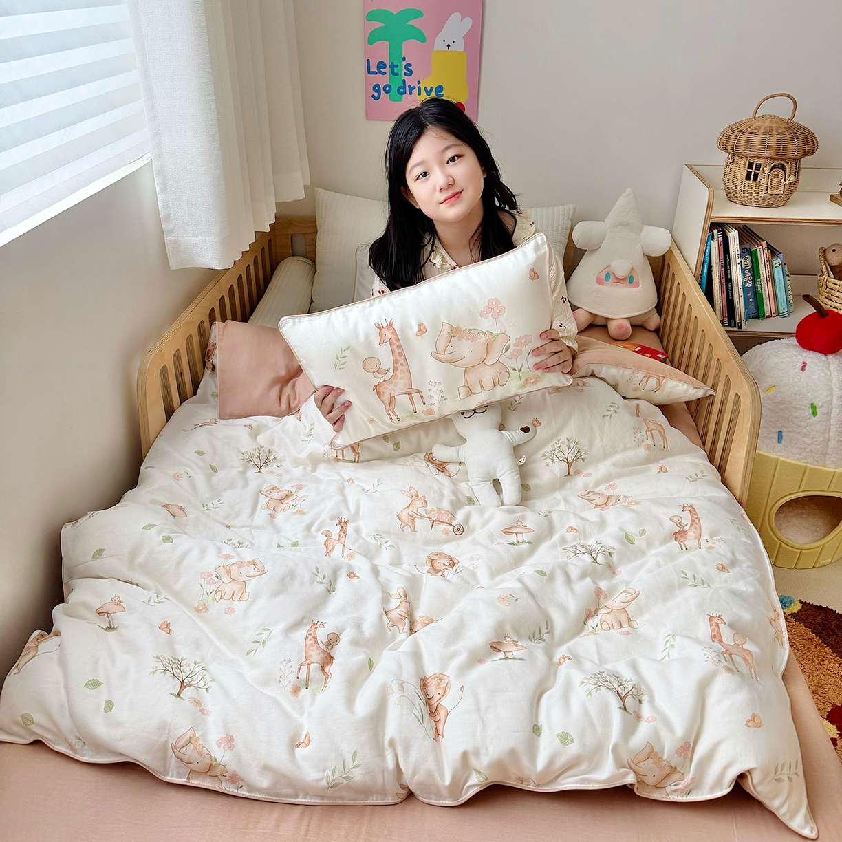91家纺网 家纺一手货源 找家纺 萌宝家纺 2025新款大版牛奶绒被套加厚保暖儿童三件套-萌宠系列 小象