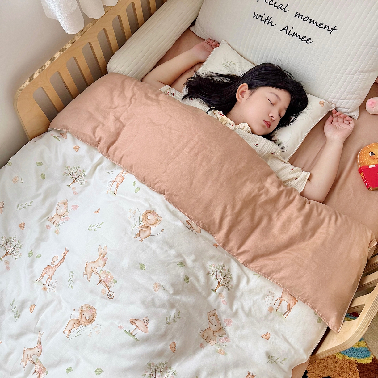 91家纺网 家纺一手货源 找家纺 （总）萌宝家纺 2025新款母婴A类全棉双层纱儿童被套纯棉纱布三件套