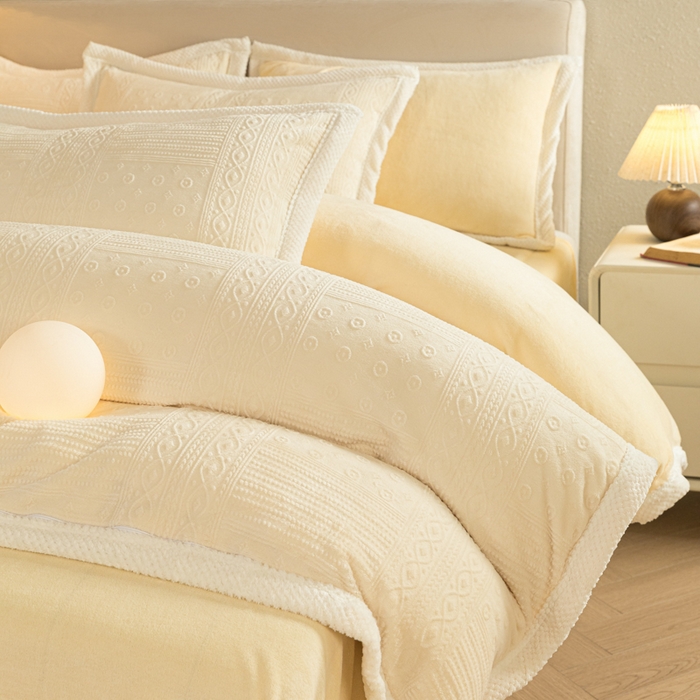 91家纺网 家纺一手货源 找家纺 （总）眠博士 2025新款洛克款浮雕烂花牛奶绒加厚保暖四件套