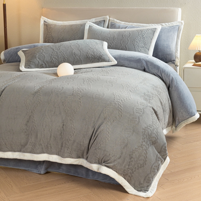 91家纺网 家纺一手货源 找家纺 眠博士 2025新款洛克款浮雕烂花牛奶绒加厚保暖四件套 洛克款-奇迹钛灰