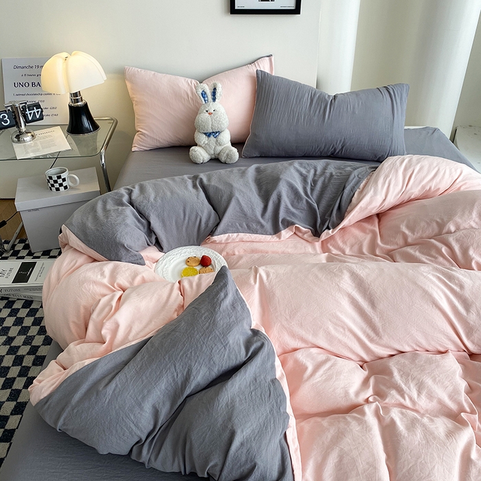 91家纺网 家纺一手货源 找家纺 南通菲度家纺 2025新款超柔皱皱水洗棉纯色四件套 浅粉灰