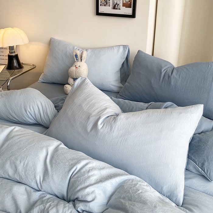 91家纺网 家纺一手货源 找家纺 南通菲度家纺 2025新款超柔皱皱水洗棉纯色四件套 雾蓝月光蓝