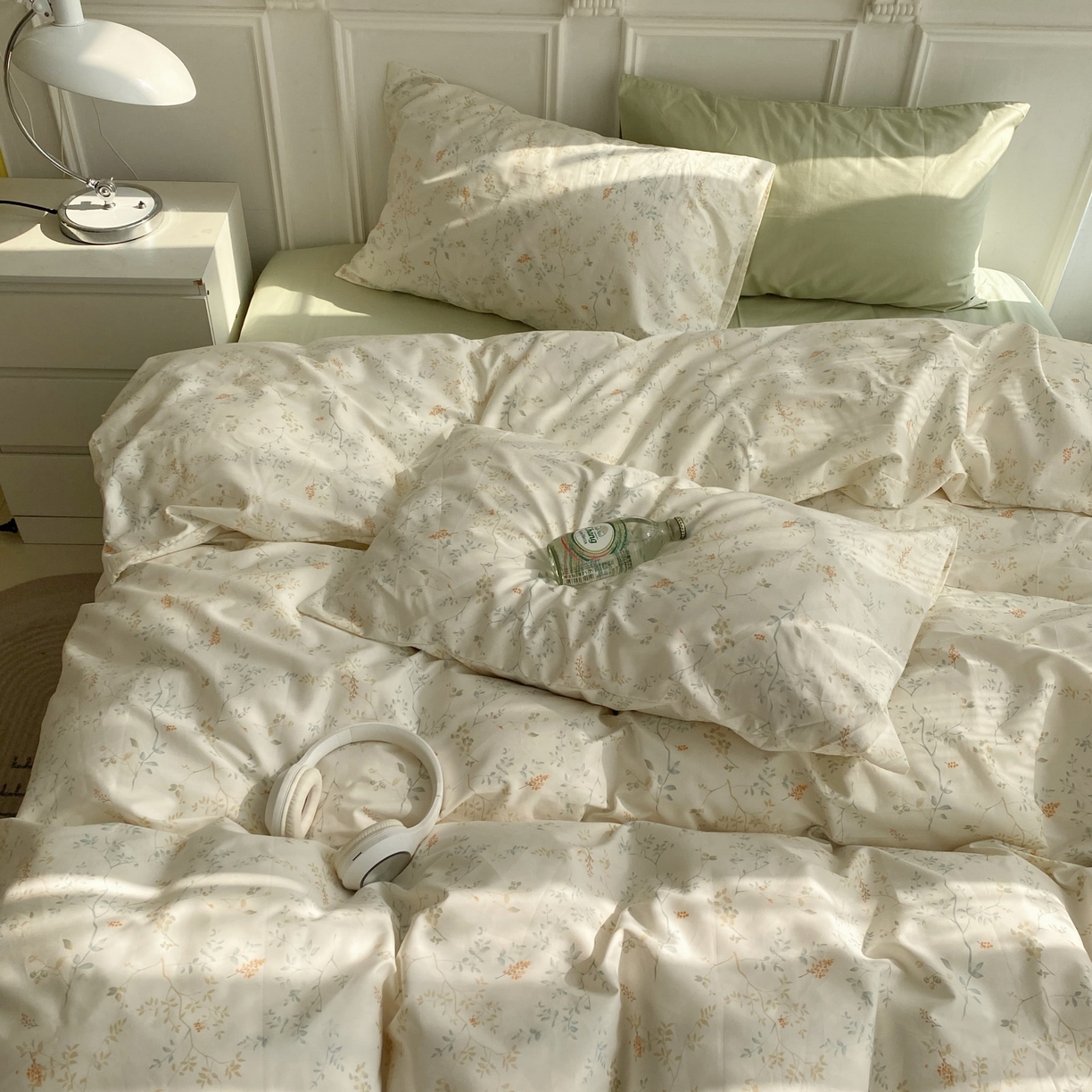 91家纺网 家纺一手货源 找家纺 花海 2025年第一批小清新碎花全棉纯棉四件套40支13372ins博主风学生宿舍印花AA版纯色床单 椿枝(绿)