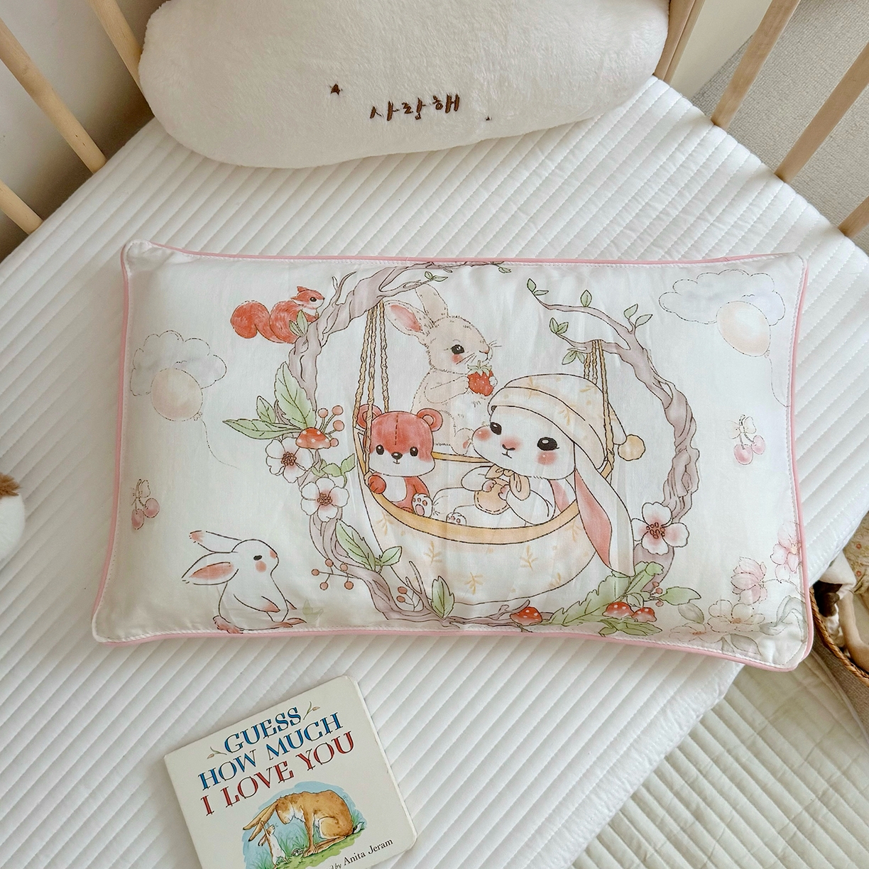 91家纺网 家纺一手货源 找家纺 萌宝家纺 2025新款A类大版全棉儿童双层纱枕套纯棉宝宝纱布枕头 摇篮兔