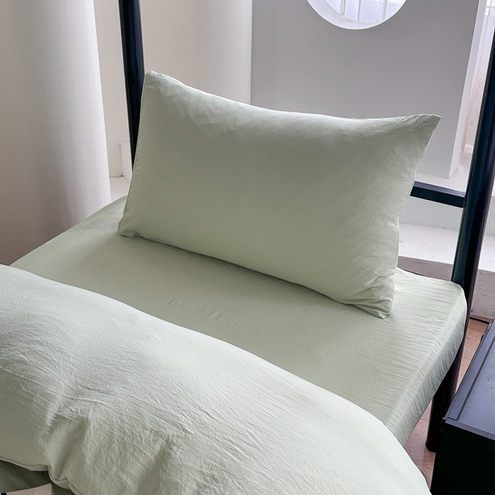 91家纺网 家纺一手货源 找家纺 南通菲度家纺 2025新款超柔皱皱水洗棉学生宿舍四件套 奶绿色