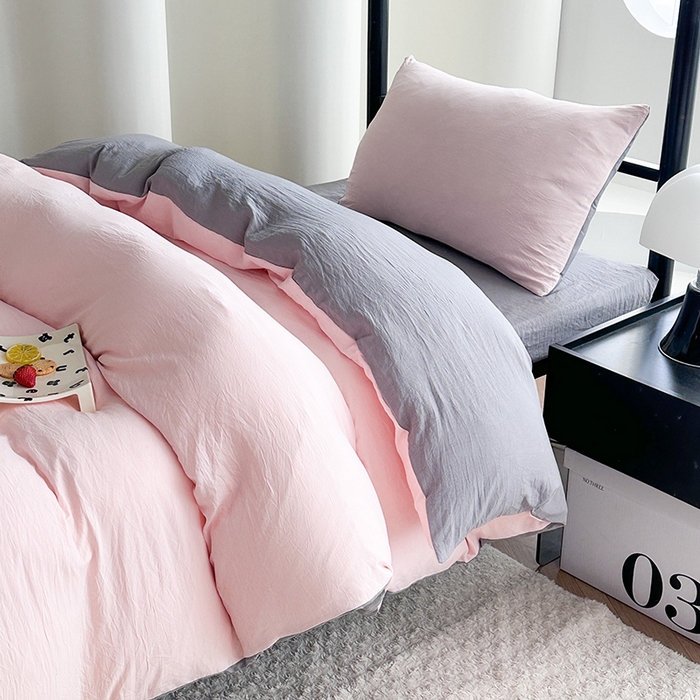 91家纺网 家纺一手货源 找家纺 南通菲度家纺 2025新款超柔皱皱水洗棉学生宿舍四件套 浅粉灰