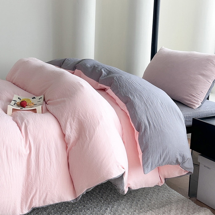 91家纺网 家纺一手货源 找家纺 南通菲度家纺 2025新款超柔皱皱水洗棉学生宿舍四件套 浅粉灰