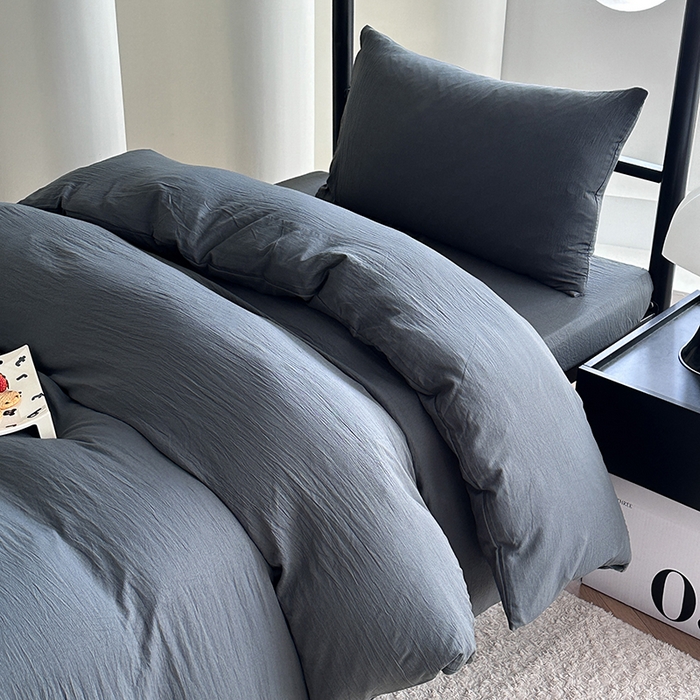 91家纺网 家纺一手货源 找家纺 南通菲度家纺 2025新款超柔皱皱水洗棉学生宿舍四件套 深灰