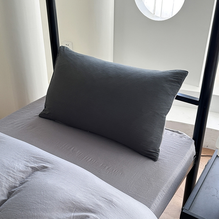 91家纺网 家纺一手货源 找家纺 南通菲度家纺 2025新款超柔皱皱水洗棉学生宿舍四件套 深灰浅灰