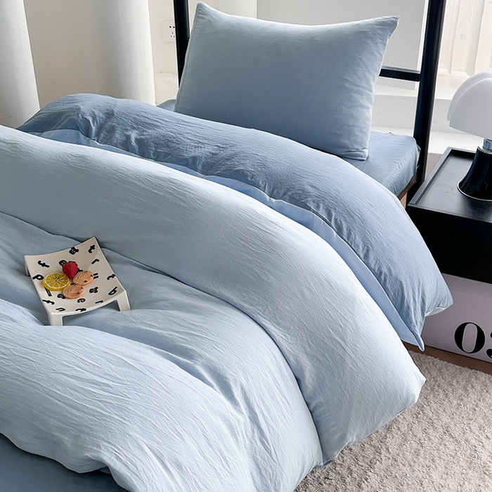 91家纺网 家纺一手货源 找家纺 南通菲度家纺 2025新款超柔皱皱水洗棉学生宿舍四件套 雾蓝月光蓝