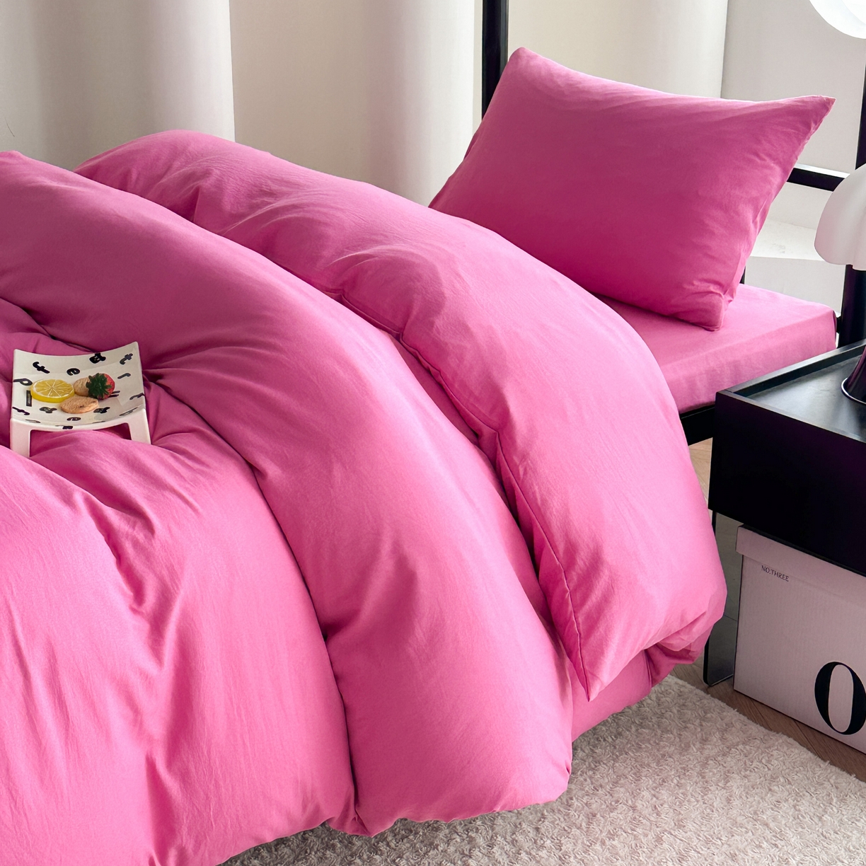 91家纺网 家纺一手货源 找家纺 南通菲度家纺 2025新款超柔皱皱水洗棉学生宿舍四件套 玫红