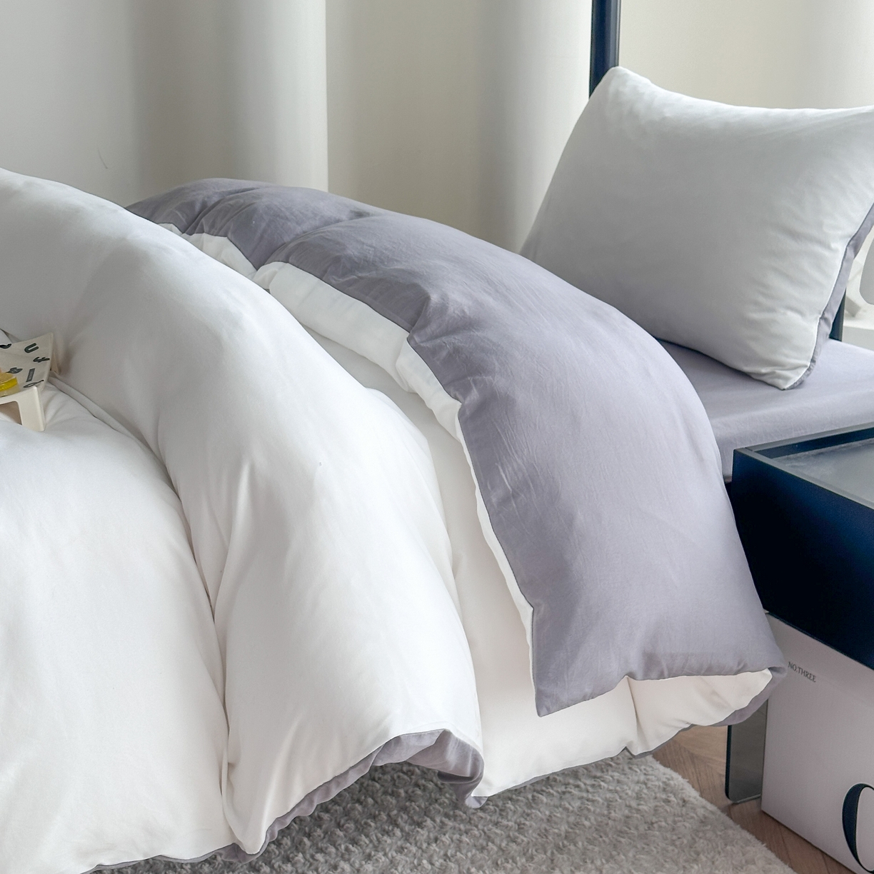 91家纺网 家纺一手货源 找家纺 南通菲度家纺 2025新款超柔皱皱水洗棉学生宿舍四件套 奶白灰