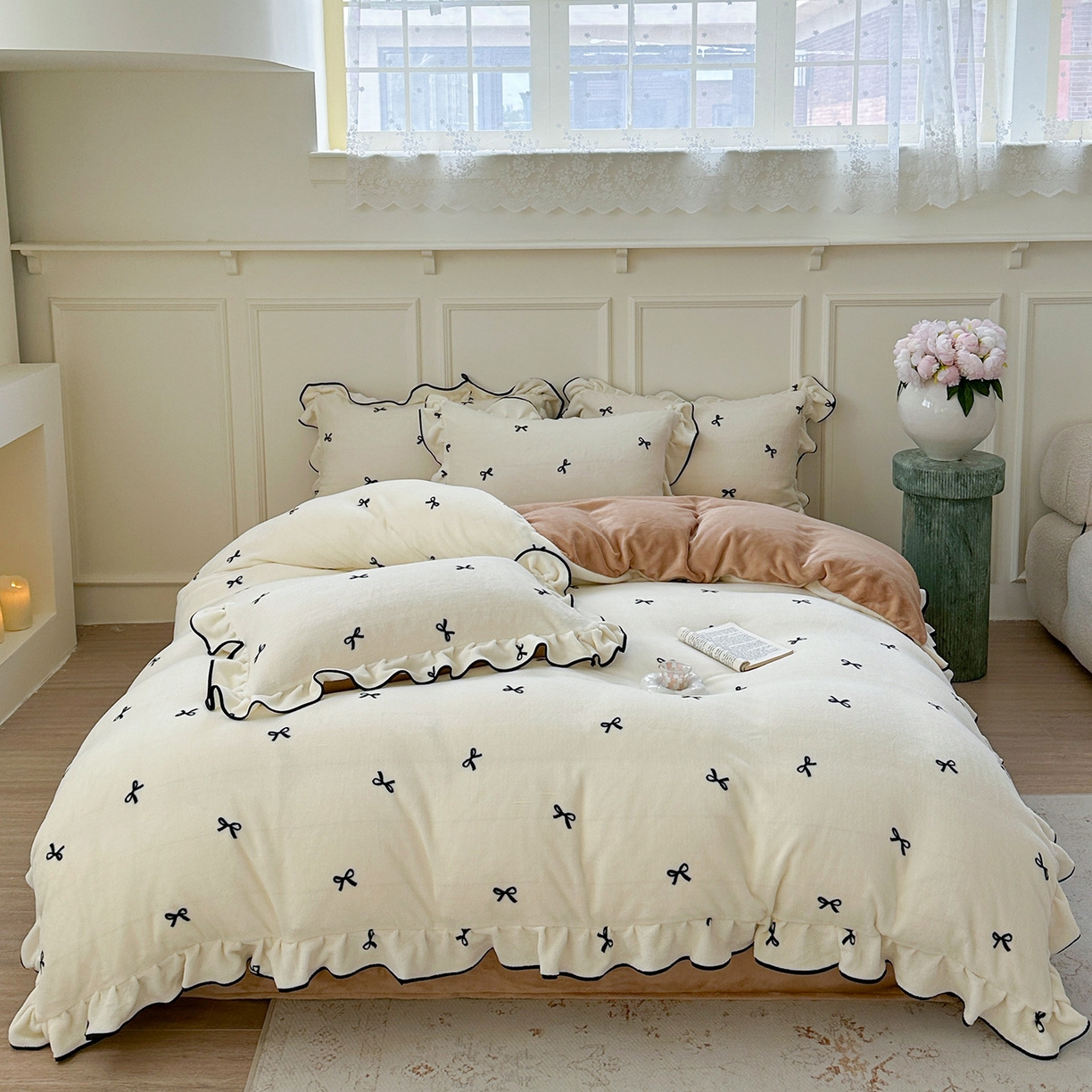 91家纺网 家纺一手货源 找家纺 （总）优悦生活馆 2025新款花边款牛奶绒四件套-芙然