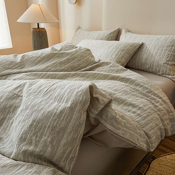 91家纺网 家纺一手货源 找家纺 （总）莱茵家居 2025新款全棉三层纱厚织提花磨毛四件套