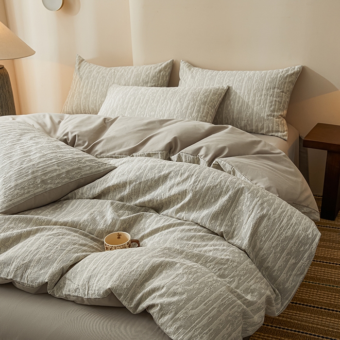 91家纺网 家纺一手货源 找家纺 （总）莱茵家居 2025新款全棉三层纱厚织提花磨毛四件套