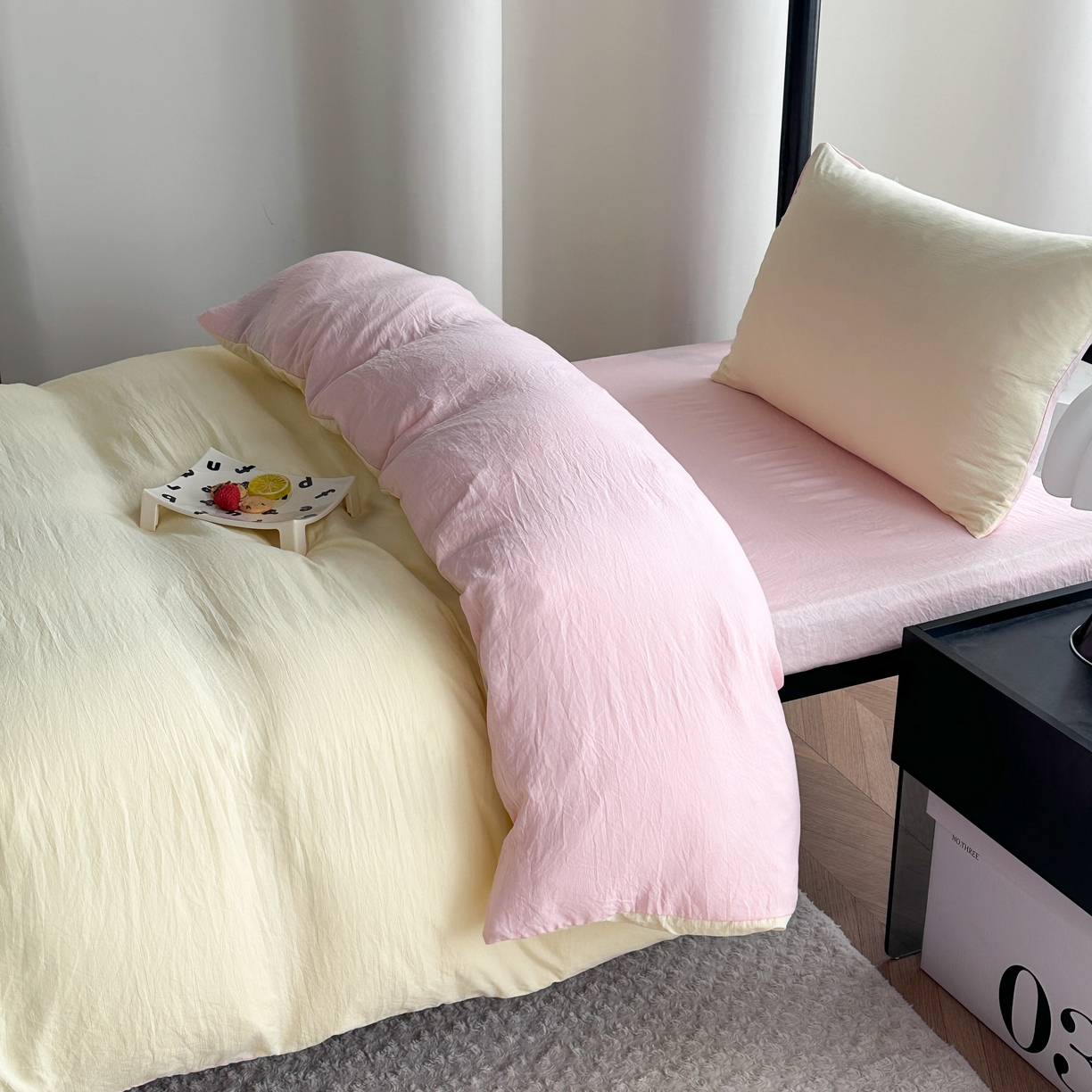 91家纺网 家纺一手货源 找家纺 南通菲度家纺 2025新款超柔皱皱水洗棉学生宿舍四件套 奶黄粉