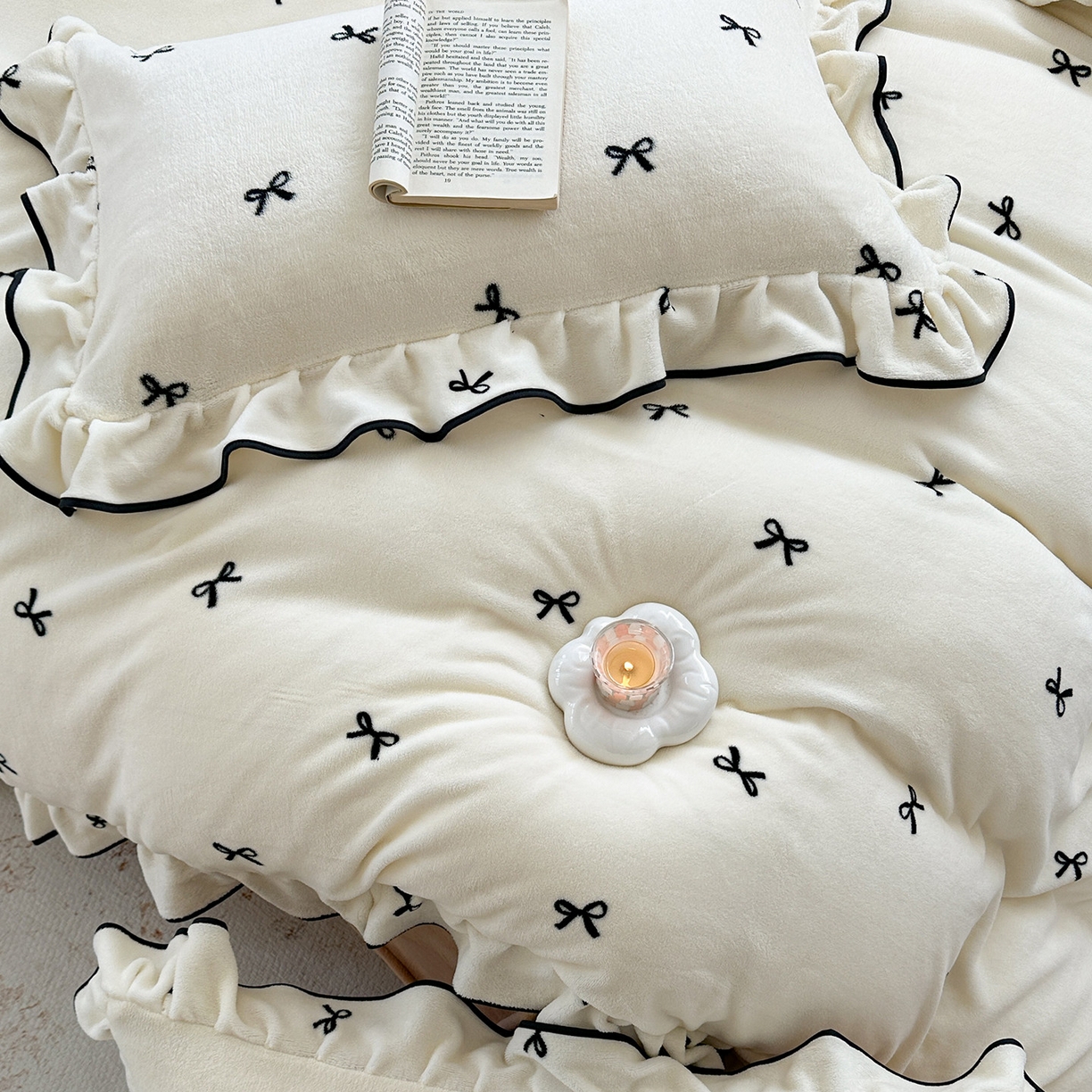 91家纺网 家纺一手货源 找家纺 （总）优悦生活馆 2025新款花边款牛奶绒四件套-芙然