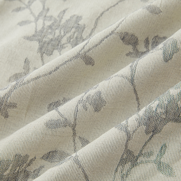 91家纺网 家纺一手货源 找家纺 莱茵家居 2025新款全棉三层纱厚织提花磨毛四件套 花楹-雾蓝