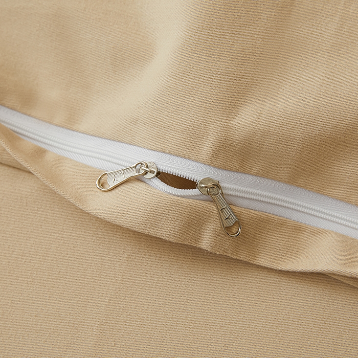 91家纺网 家纺一手货源 找家纺 莱茵家居 2025新款全棉三层纱厚织提花磨毛四件套 漫叙-卡其