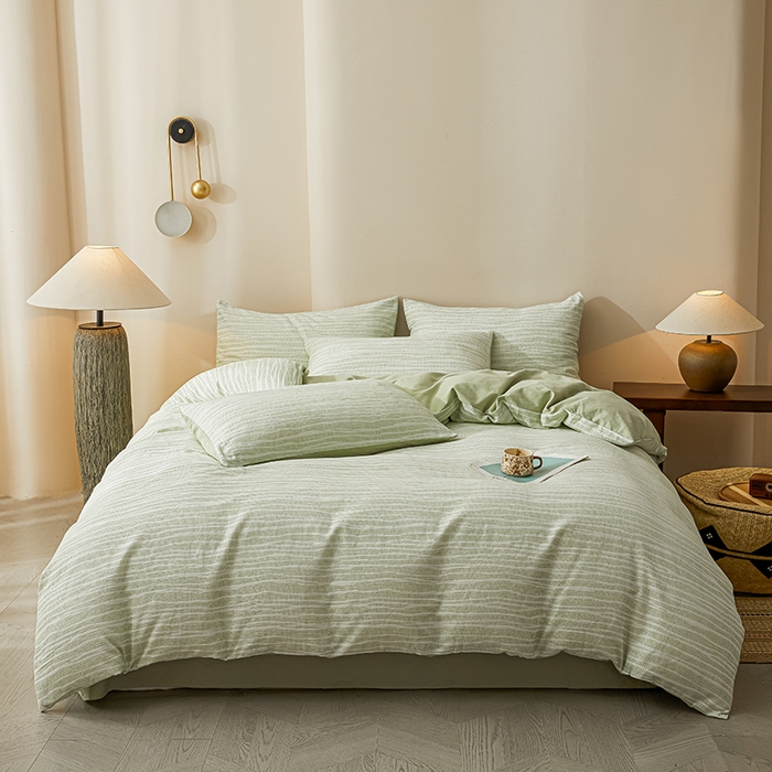 91家纺网 家纺一手货源 找家纺 莱茵家居 2025新款全棉三层纱厚织提花磨毛四件套 漫叙-芜青