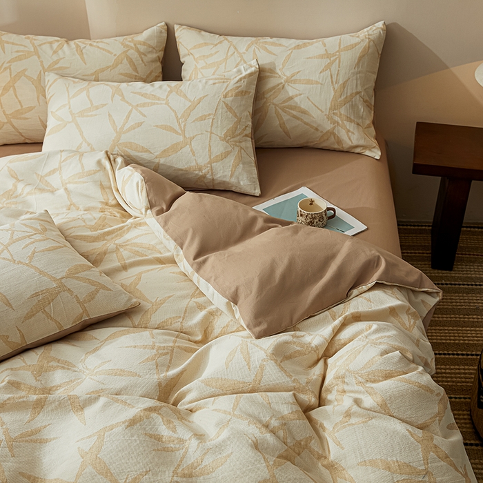 91家纺网 家纺一手货源 找家纺 莱茵家居 2025新款全棉三层纱厚织提花磨毛四件套 娑竹-木棕