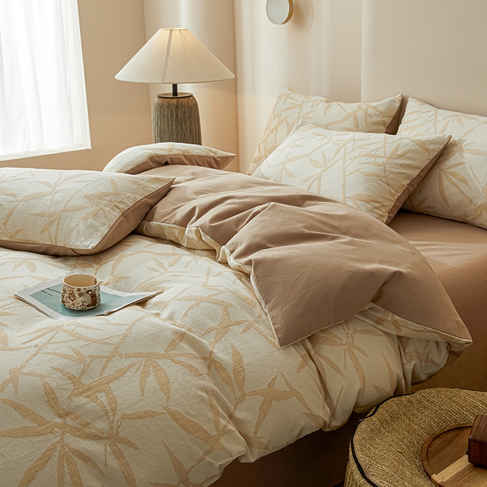 91家纺网 家纺一手货源 找家纺 莱茵家居 2025新款全棉三层纱厚织提花磨毛四件套 娑竹-木棕