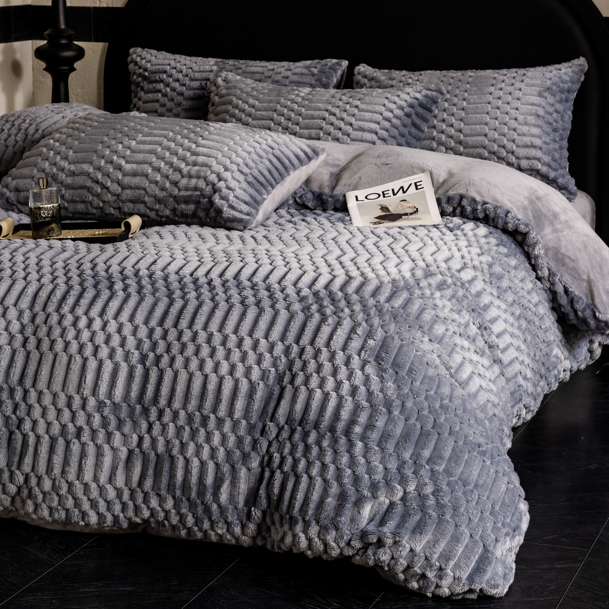 91家纺网 家纺一手货源 找家纺 潮邦创意家居 2025新款冬季提花奶芙绒牛奶绒四件套-暖绒奶芙系列 暖绒奶芙--星紫