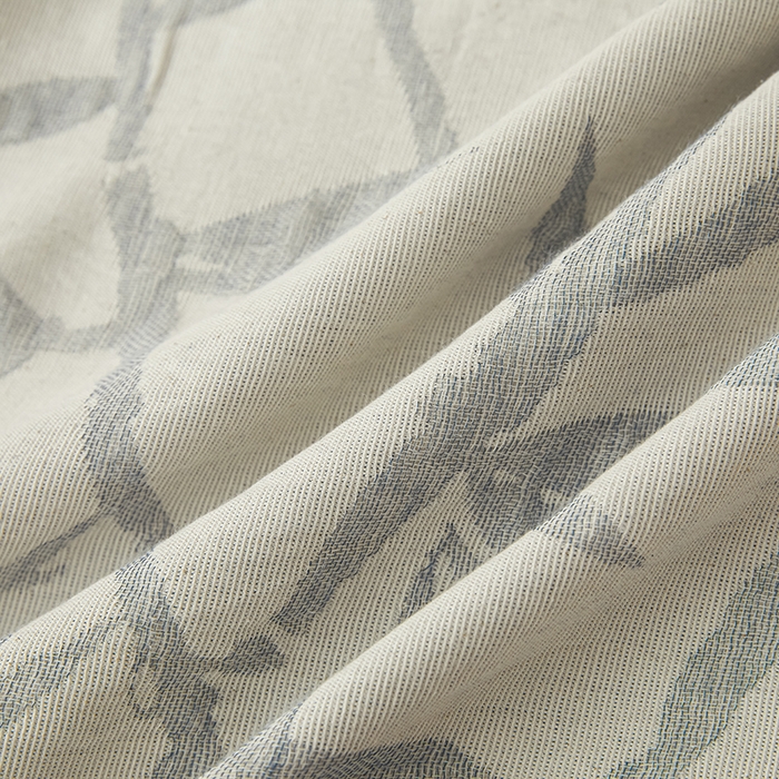 91家纺网 家纺一手货源 找家纺 莱茵家居 2025新款全棉三层纱厚织提花磨毛四件套 娑竹-雾蓝