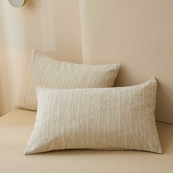 91家纺网 家纺一手货源 找家纺 莱茵家居 2025新款全棉三层纱厚织提花磨毛四件套 悠痕-卡其