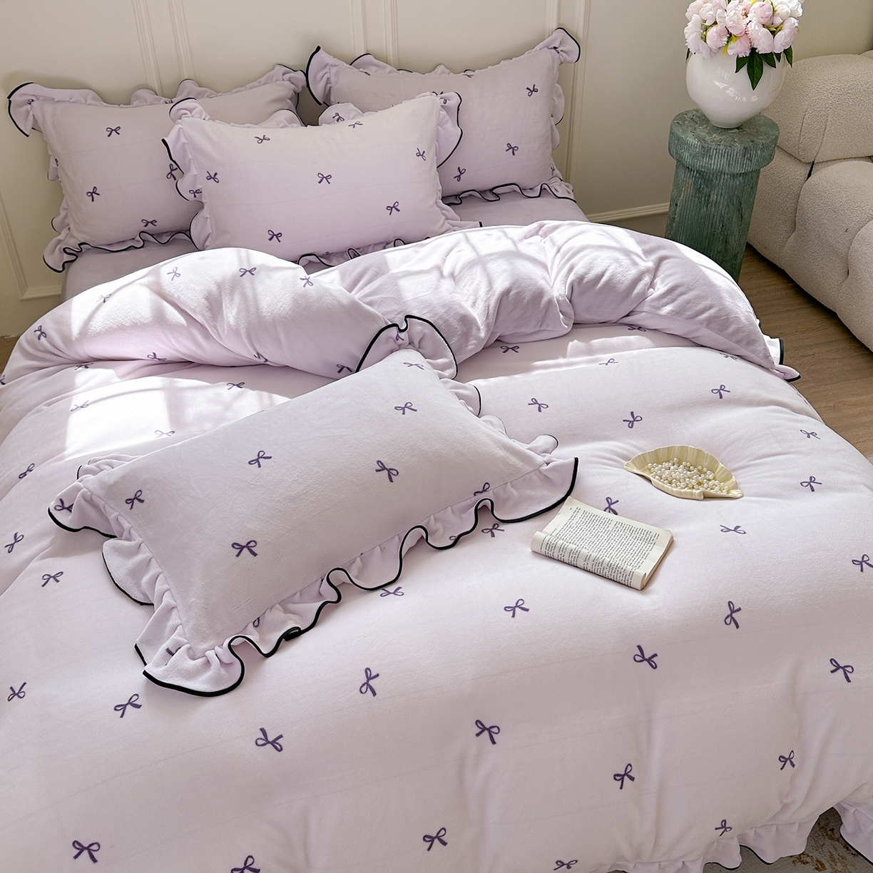 91家纺网 家纺一手货源 找家纺 优悦生活馆 2025新款花边款牛奶绒四件套-芙然 芙然-紫