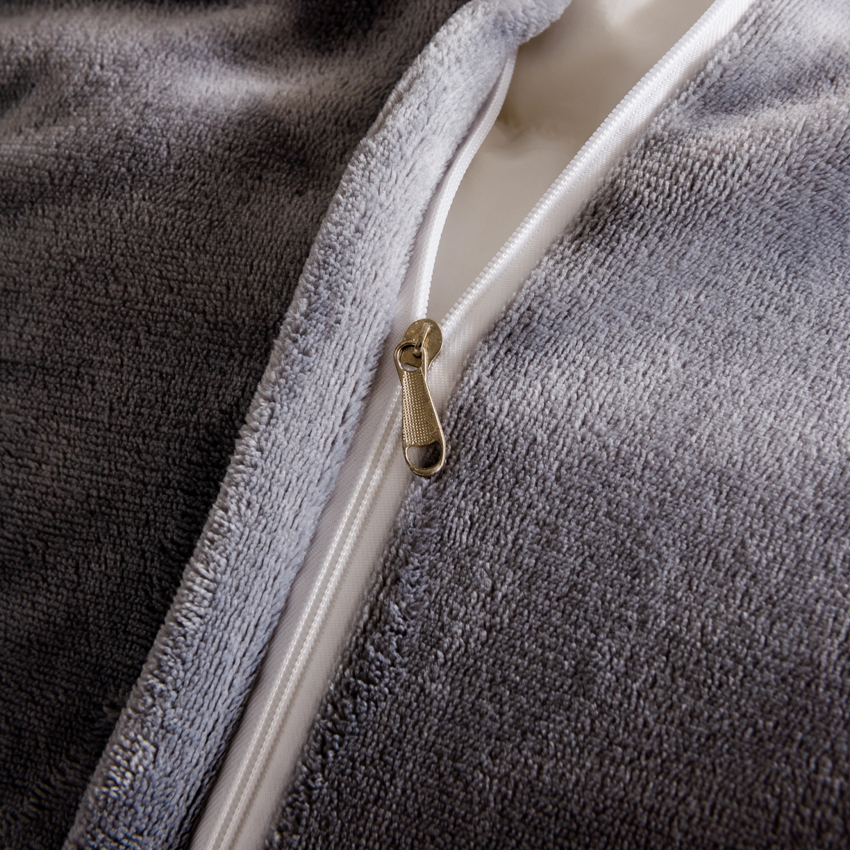 91家纺网 家纺一手货源 找家纺 潮邦创意家居 2025新款冬季提花奶芙绒牛奶绒四件套-暖绒奶芙系列 暖绒奶芙--星紫