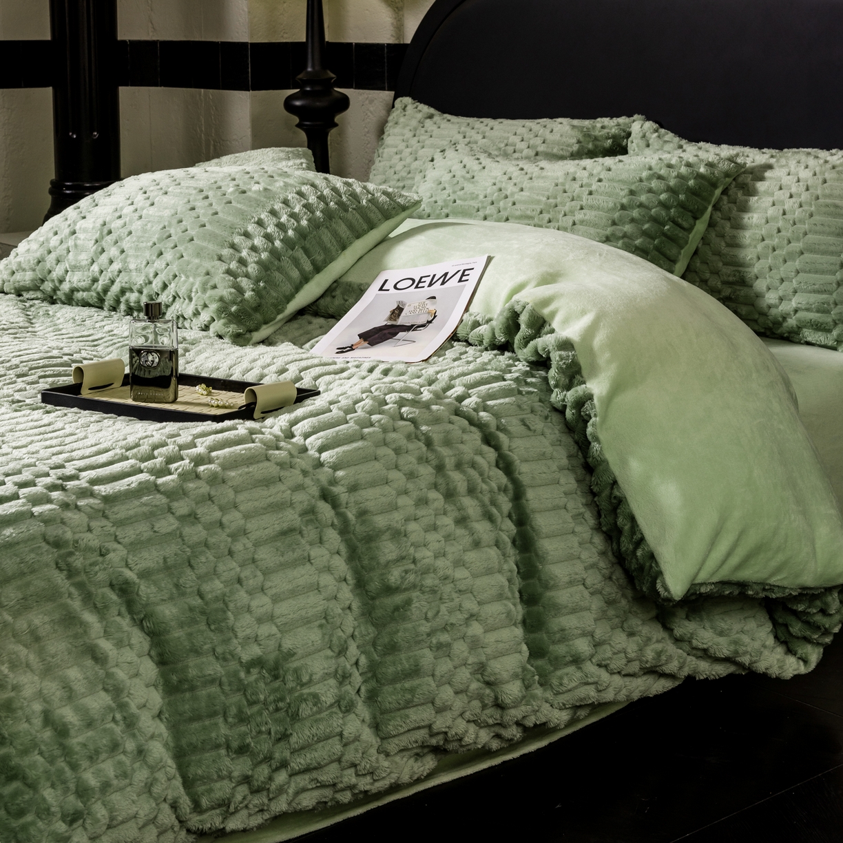 91家纺网 家纺一手货源 找家纺 潮邦创意家居 2025新款冬季提花奶芙绒牛奶绒四件套-暖绒奶芙系列 暖绒奶芙-艾草绿