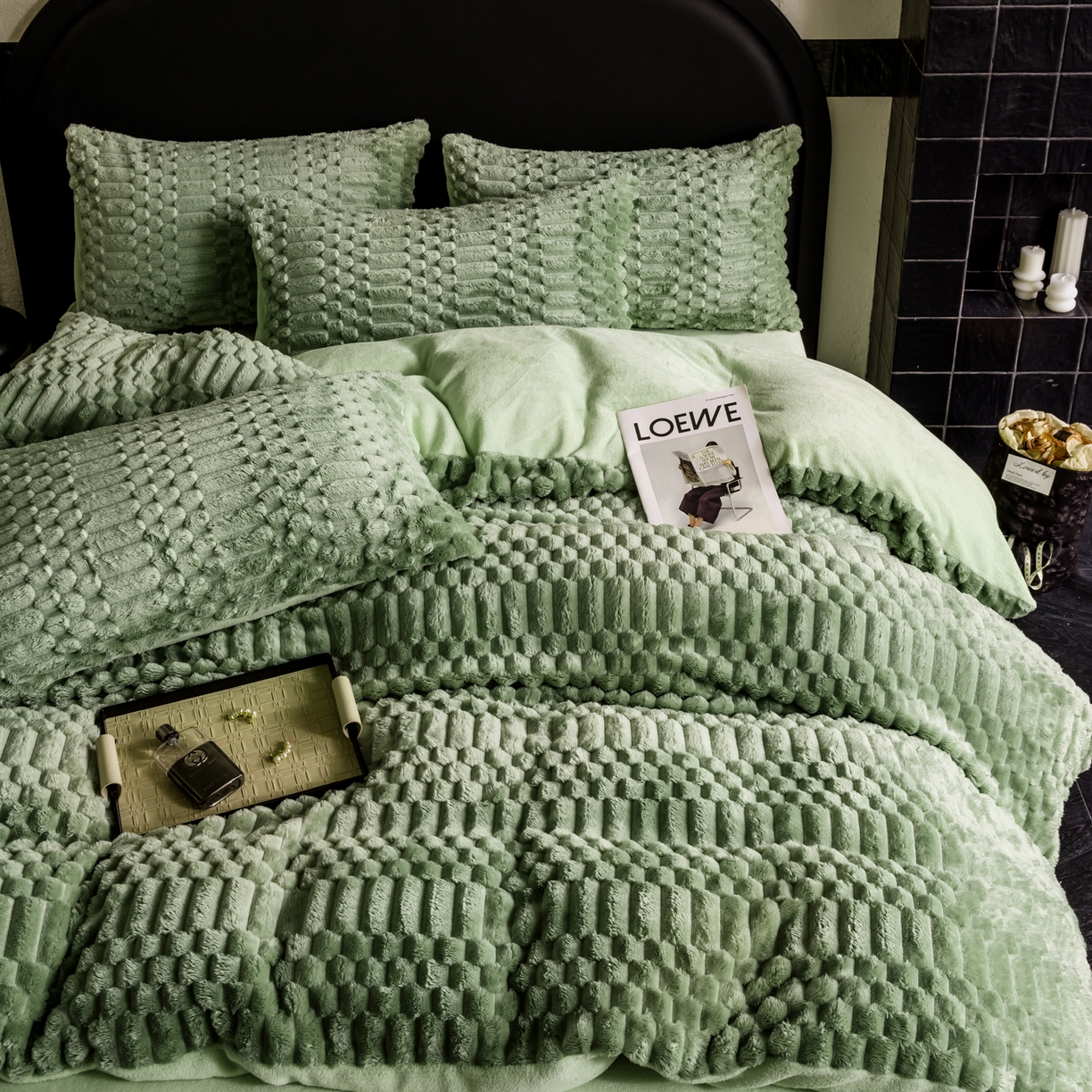 91家纺网 家纺一手货源 找家纺 潮邦创意家居 2025新款冬季提花奶芙绒牛奶绒四件套-暖绒奶芙系列 暖绒奶芙-艾草绿