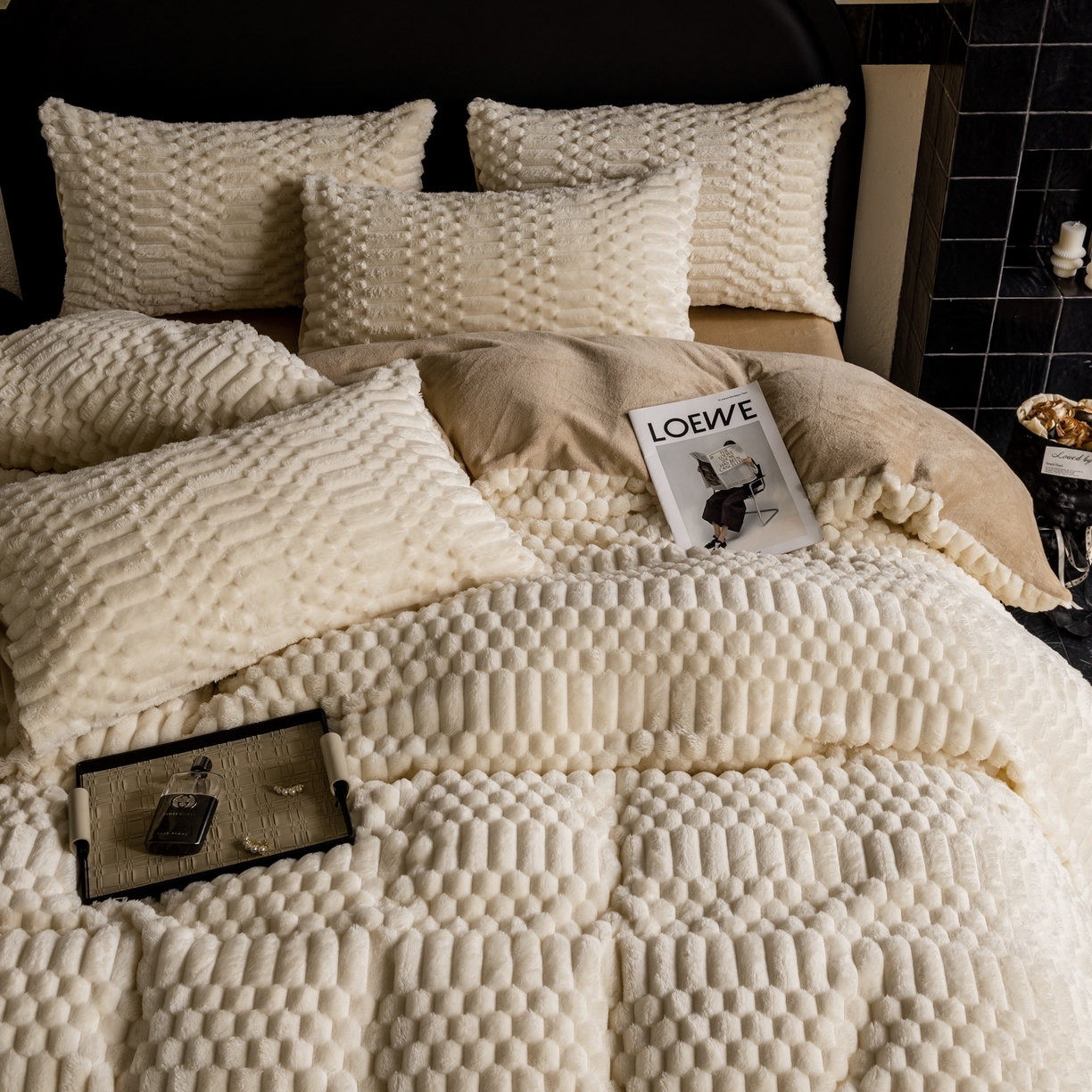 91家纺网 家纺一手货源 找家纺 潮邦创意家居 2025新款冬季提花奶芙绒牛奶绒四件套-暖绒奶芙系列 暖绒奶芙-米咖