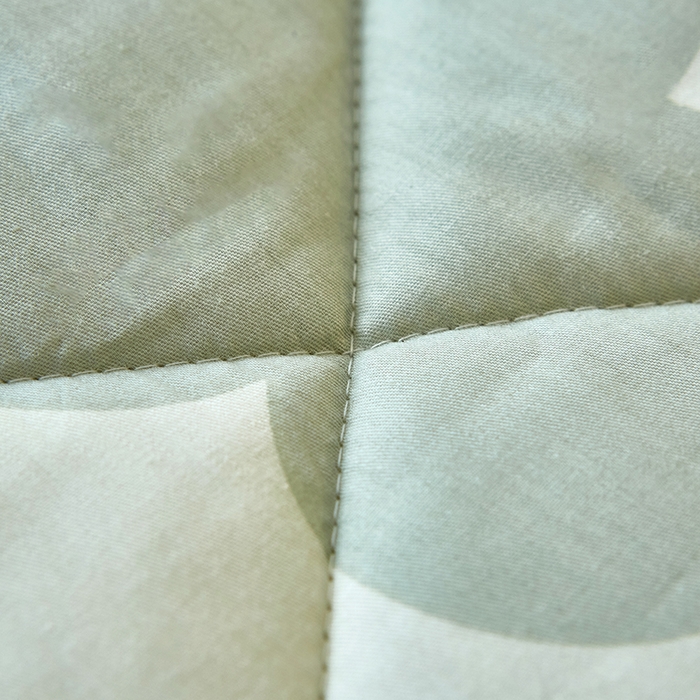 91家纺网 家纺一手货源 找家纺 黛妮雅2025新款全棉豆豆绒春秋被学生单双人被子被芯冬被（提供买家秀）月亮兔