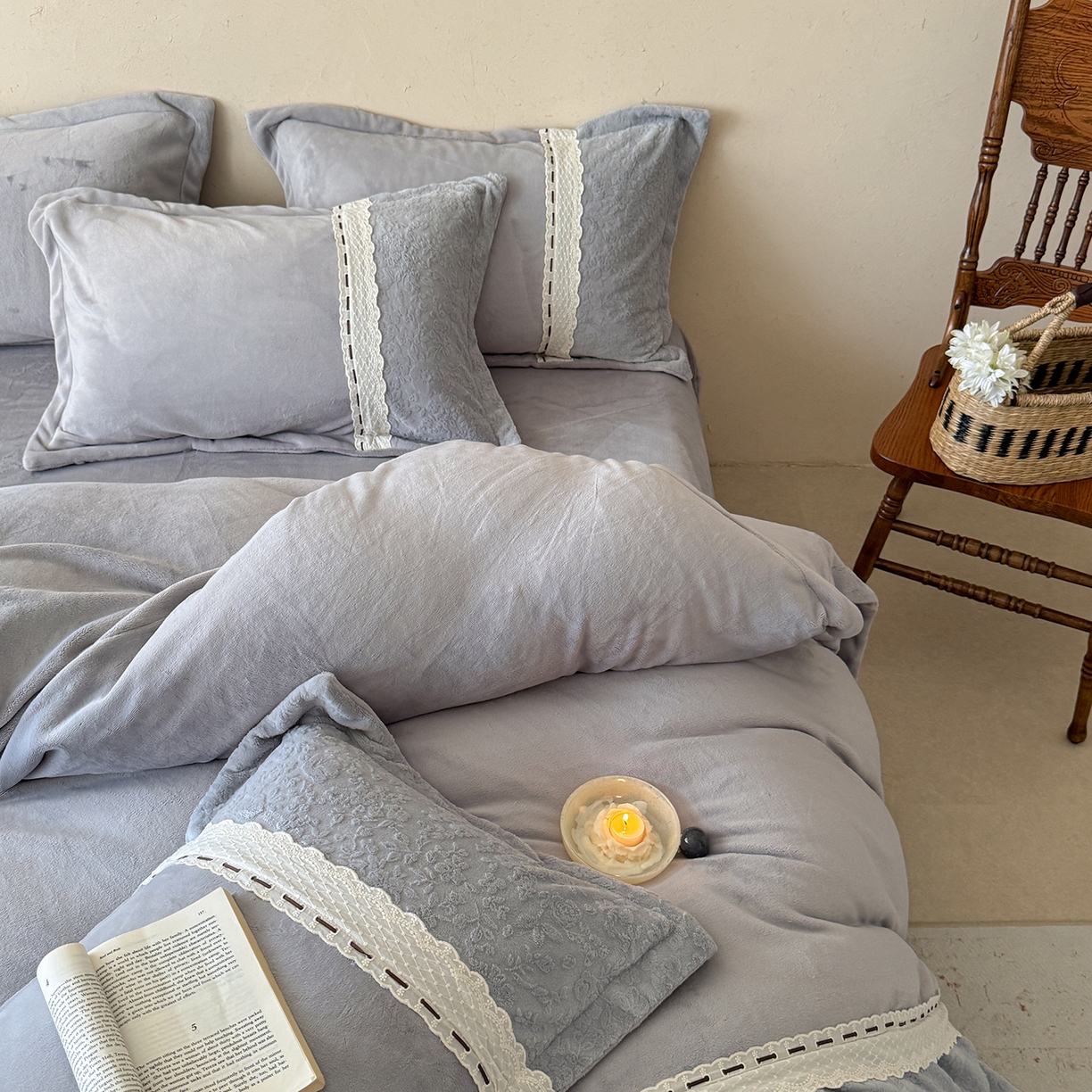 91家纺网 家纺一手货源 找家纺 优悦生活馆 2025新款牛奶绒纯色双拼四件套-瑞丽 瑞丽-灰