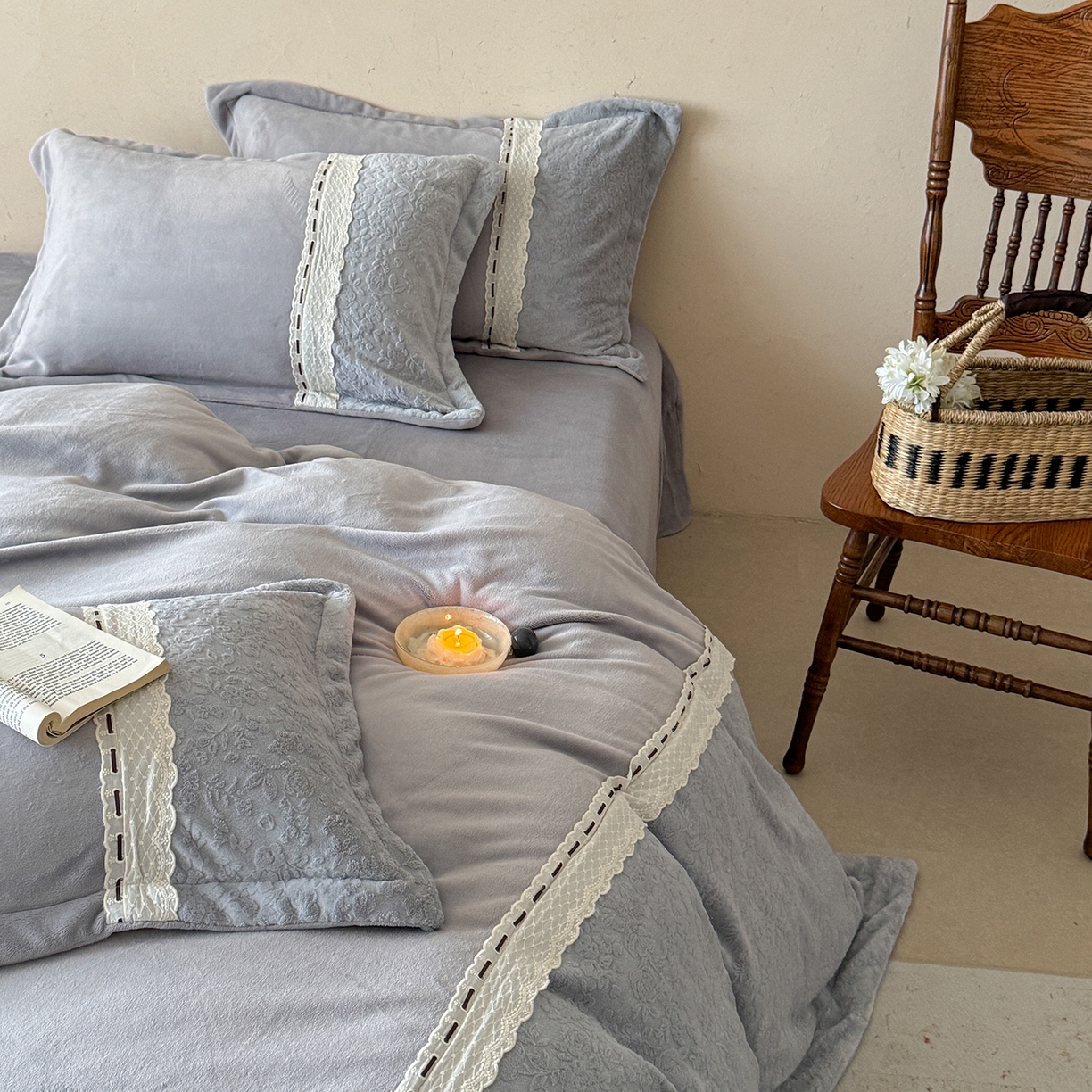 91家纺网 家纺一手货源 找家纺 优悦生活馆 2025新款牛奶绒纯色双拼四件套-瑞丽 瑞丽-灰