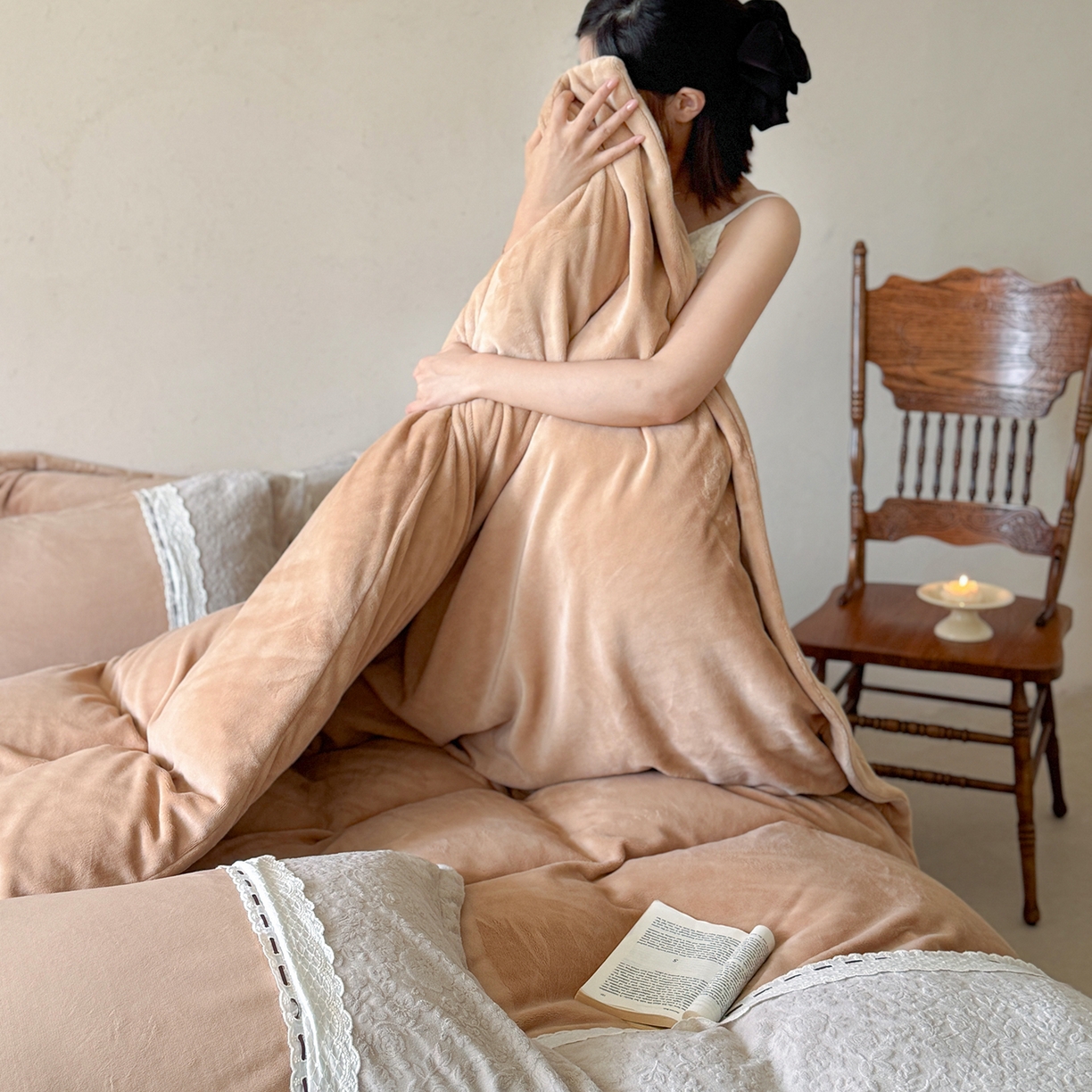 91家纺网 家纺一手货源 找家纺 优悦生活馆 2025新款牛奶绒纯色双拼四件套-瑞丽 瑞丽-卡其