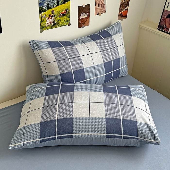 91家纺网 家纺一手货源 找家纺 南通菲度家纺 2025新款ins博主风软糯糯亲肤印花热款纯色格子无印风水洗棉时尚四件套 柏林