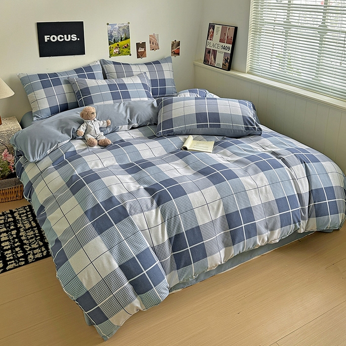 91家纺网 家纺一手货源 找家纺 南通菲度家纺 2025新款ins博主风软糯糯亲肤印花热款纯色格子无印风水洗棉时尚四件套 柏林